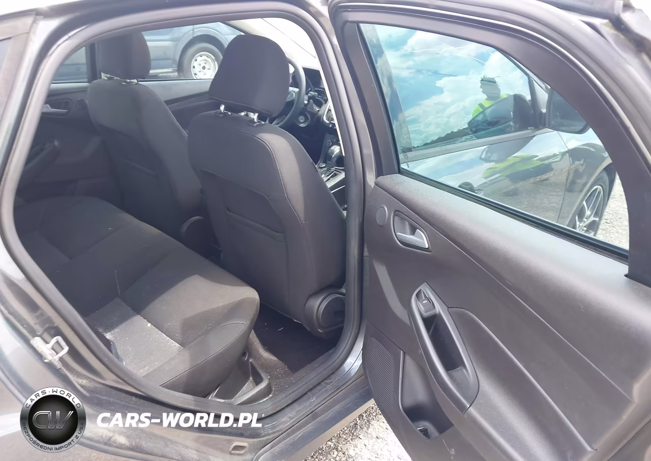 2017 Ford Focus Sel VIN:1FADP3H29HL262474 - 8