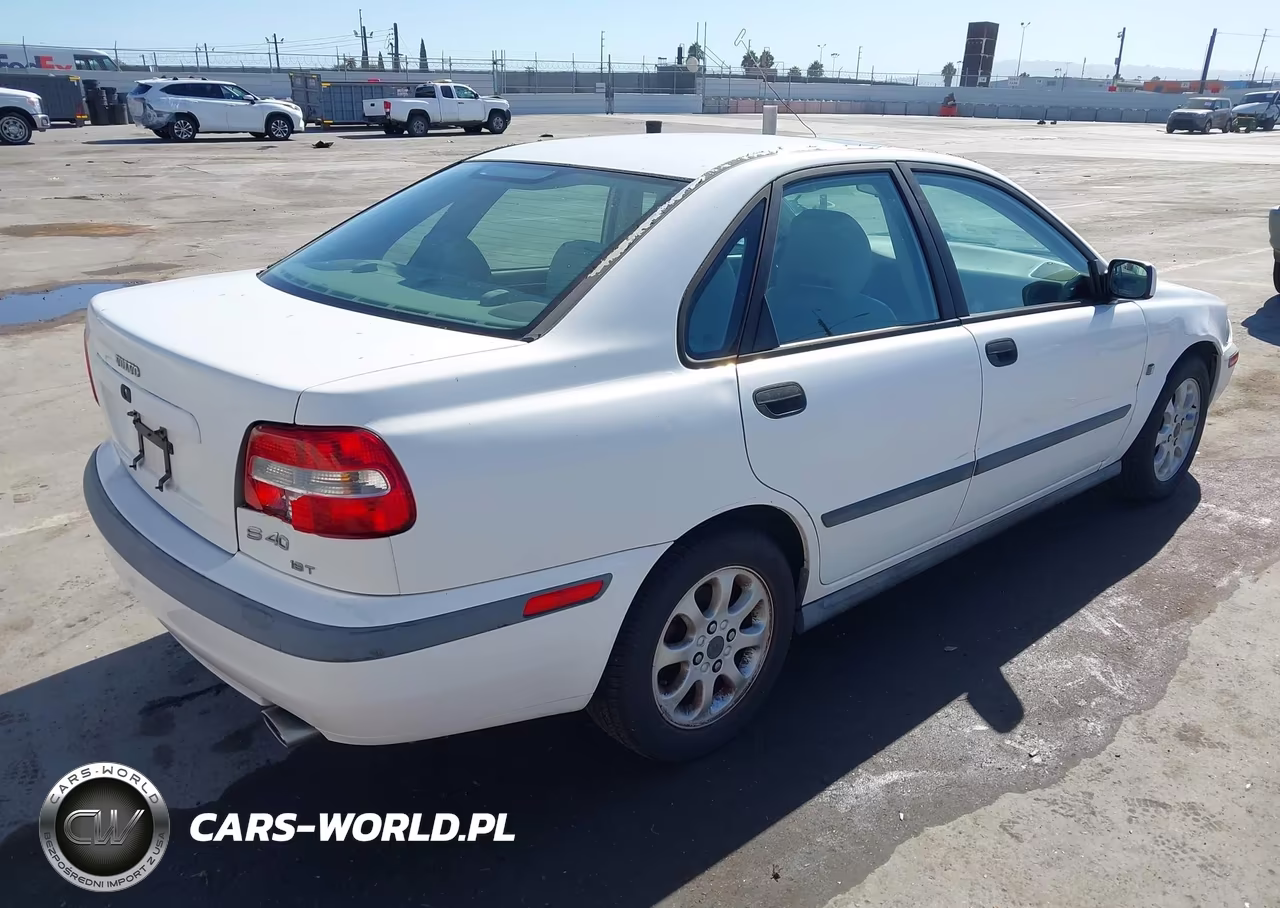 2001 Volvo S40 A-Sport Edition VIN:YV1VS29511F672877 - 4