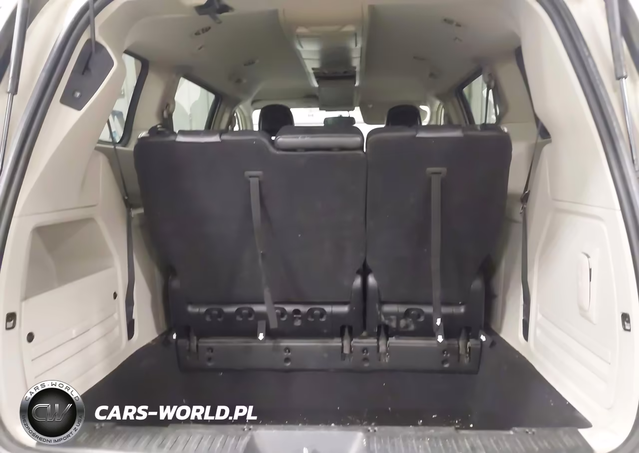 2012 Chrysler Town & Country Touring VIN:2C4RC1BG0CR299966 - 19
