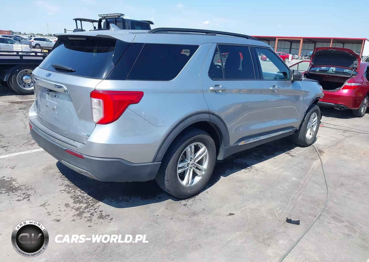 2020 Ford Explorer Xlt VIN:1FMSK8DH5LGC25880 - 4