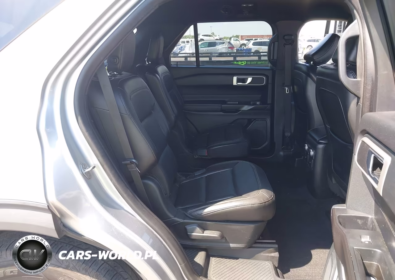 2020 Ford Explorer Xlt VIN:1FMSK8DH5LGC25880 - 8
