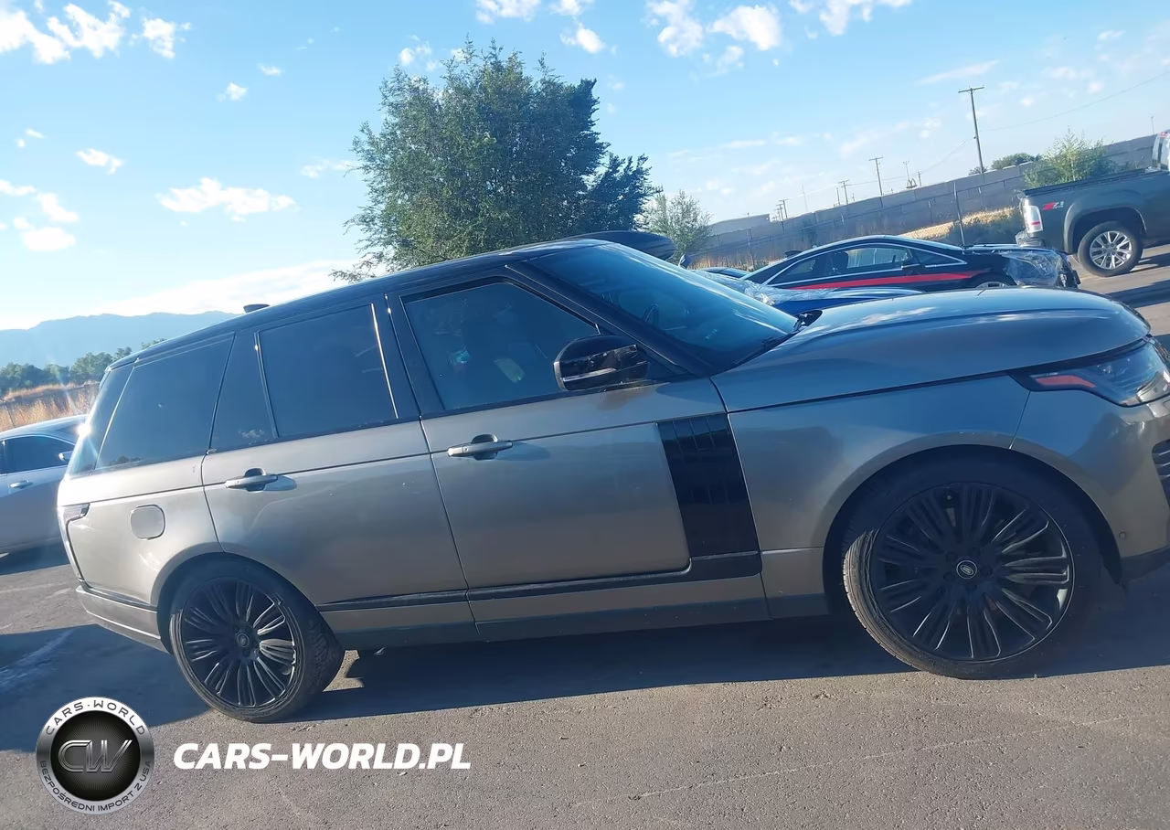 2018 Land Rover Range Rover 5.0L V8 Supercharged VIN:SALGS2RE1JA513443 - 12