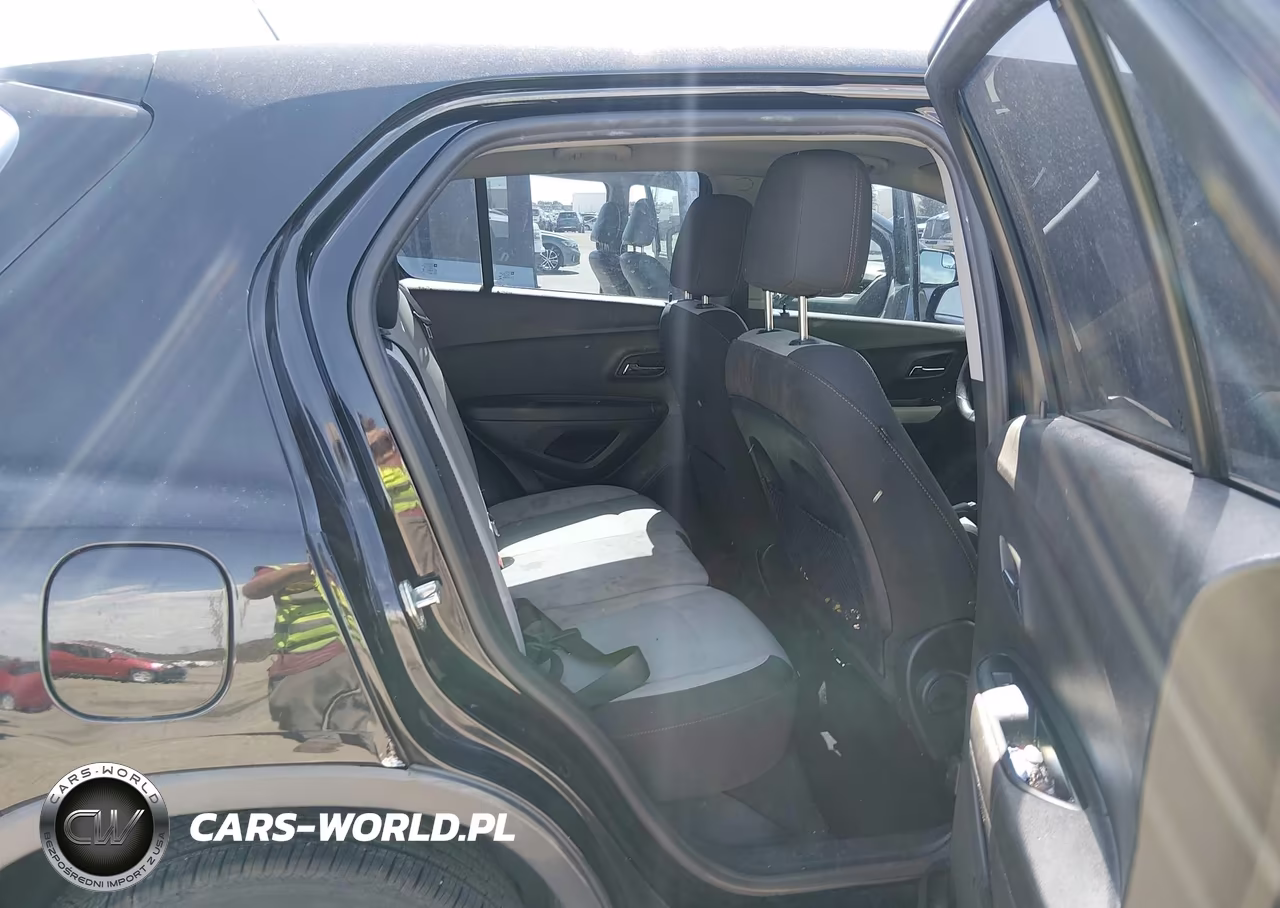 2019 Chevrolet Trax Ls VIN:3GNCJKSB4KL221876 - 8
