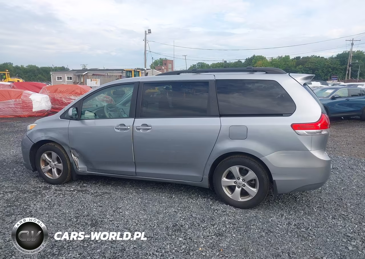 2012 Toyota Sienna Le V6 8 Passenger VIN:5TDKK3DC7CS278887 - 14