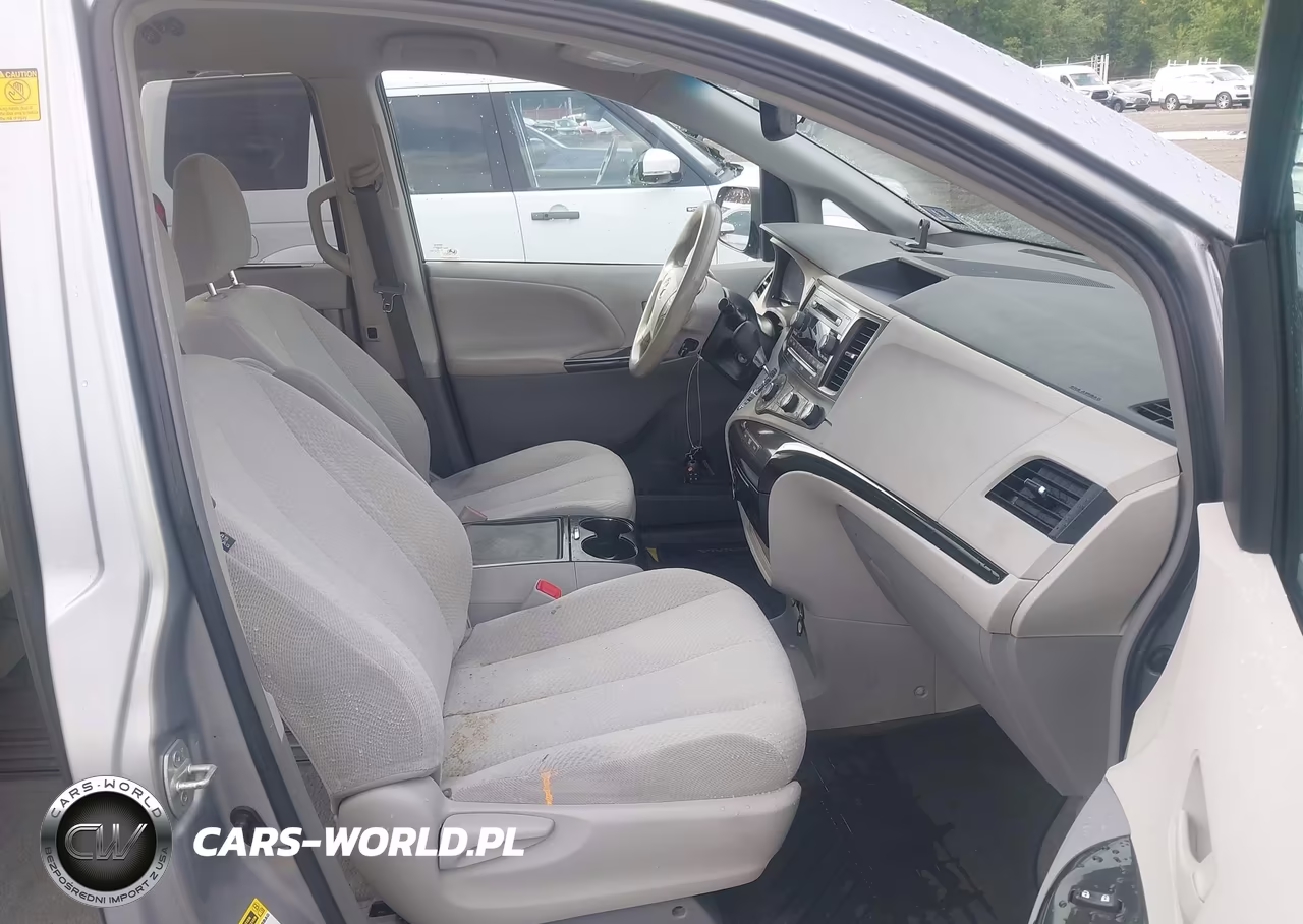 2012 Toyota Sienna Le V6 8 Passenger VIN:5TDKK3DC7CS278887 - 5