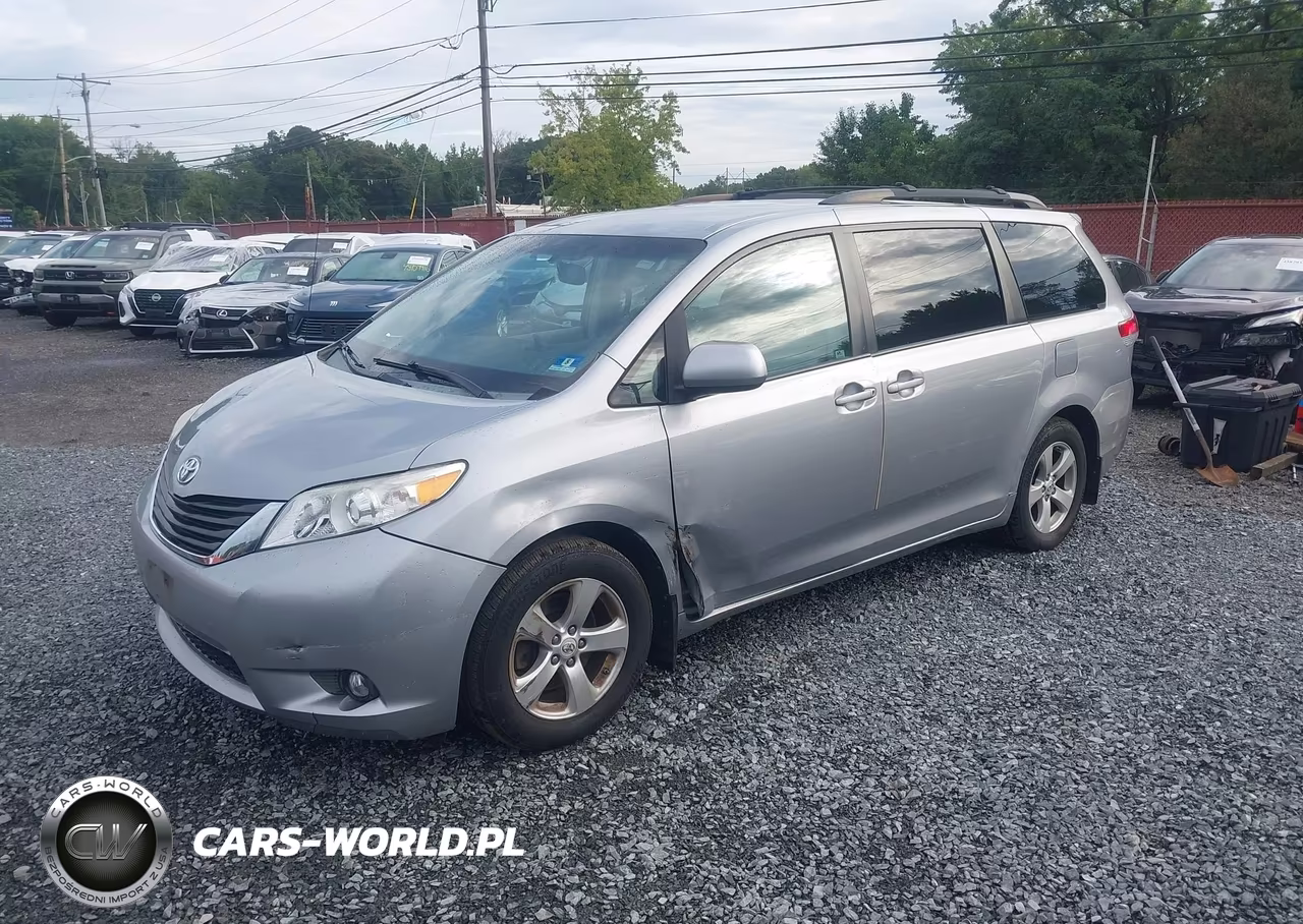 2012 Toyota Sienna Le V6 8 Passenger VIN:5TDKK3DC7CS278887 - 6