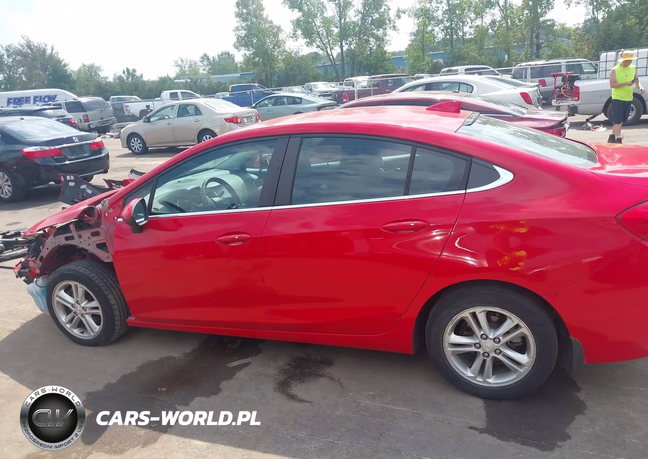2017 Chevrolet Cruze Lt Auto VIN:1G1BE5SM0H7235131 - 15