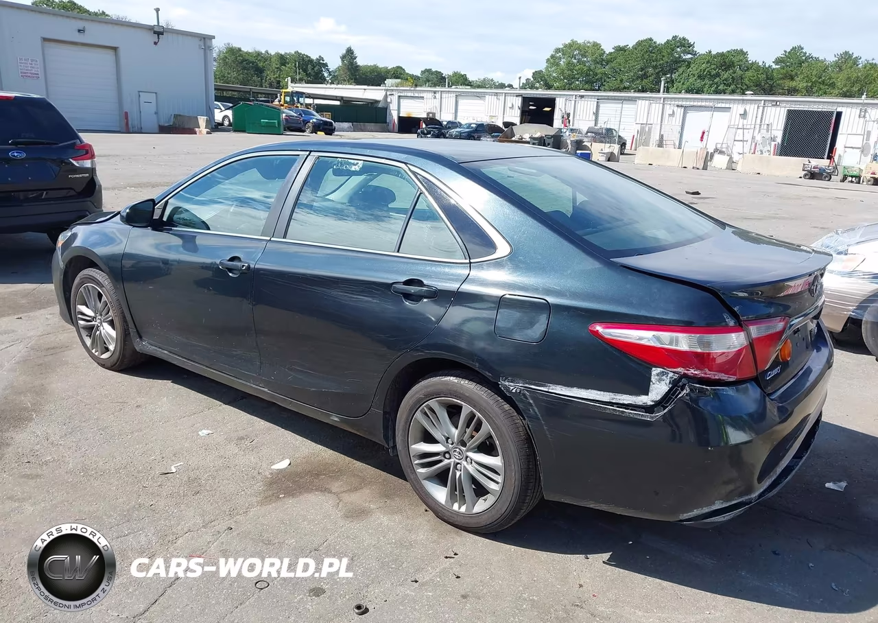 2015 Toyota Camry Se VIN:4T1BF1FK5FU908771 - 3