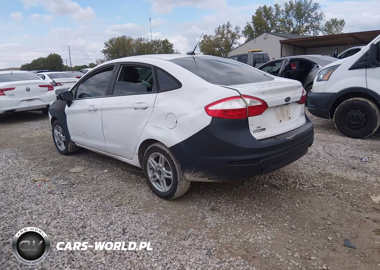 2019 Ford Fiesta Se VIN:3FADP4BJ9KM121156 - 3