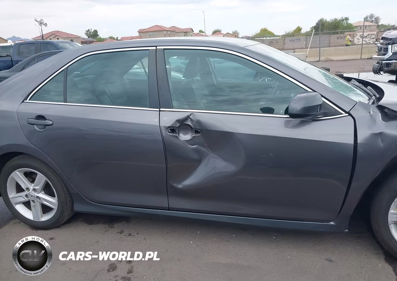 2014 Toyota Camry Se VIN:4T1BF1FK0EU461233 - 13