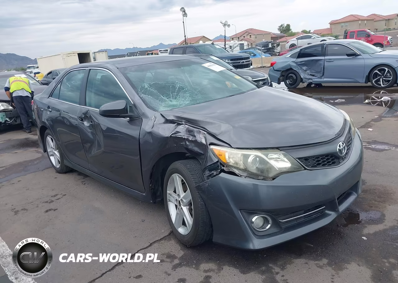 2014 Toyota Camry Se VIN:4T1BF1FK0EU461233 - 6