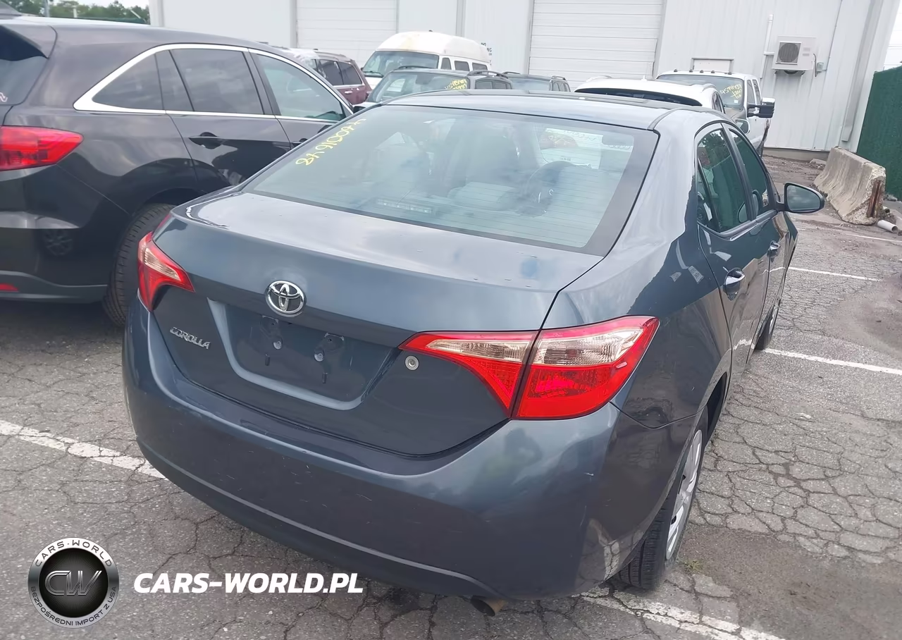 2017 Toyota Corolla L VIN:2T1BURHE6HC752305 - 4