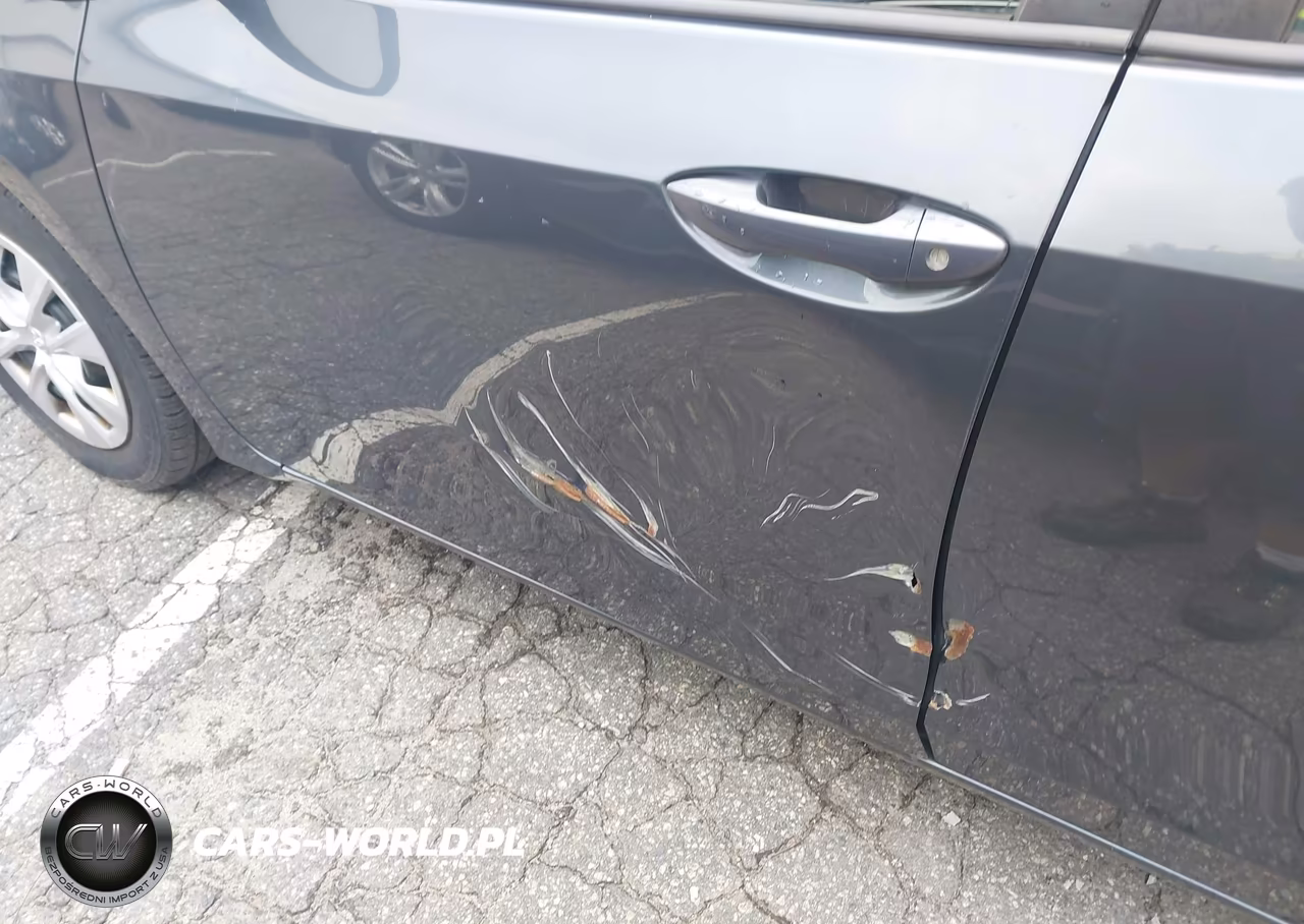 2017 Toyota Corolla L VIN:2T1BURHE6HC752305 - 6