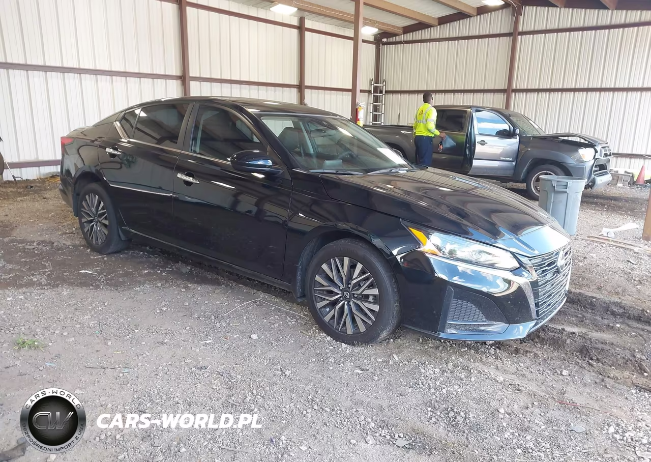 2023 Nissan Altima Sv Intelligent Awd