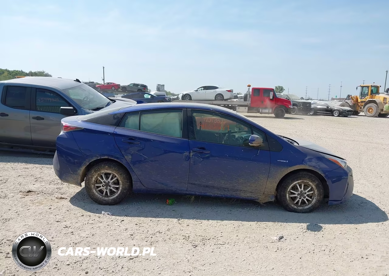 2018 Toyota Prius One VIN:JTDKBRFU2J3074831 - 13