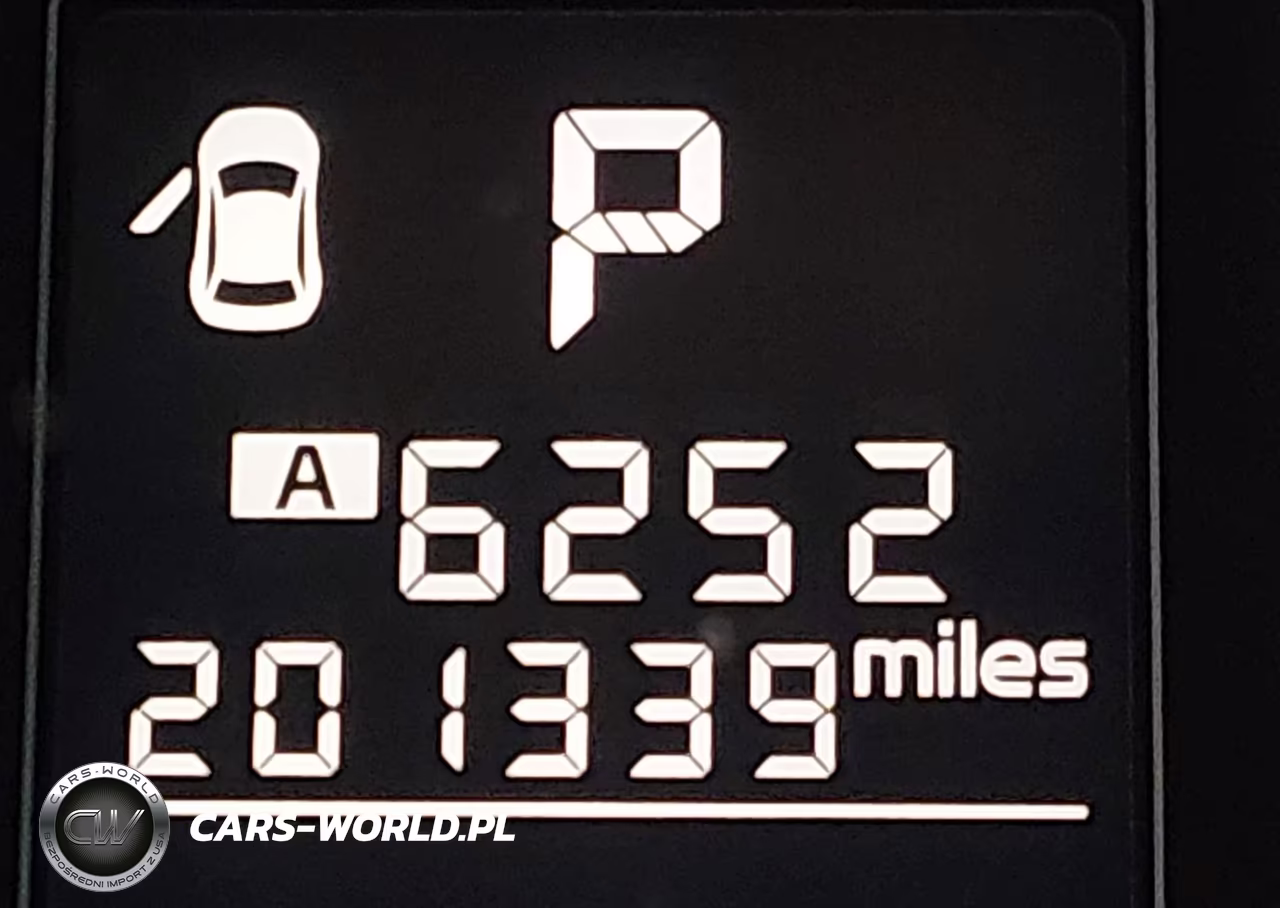 2013 Subaru Outback 2.5I Premium VIN:4S4BRBCC6D3274805 - 12
