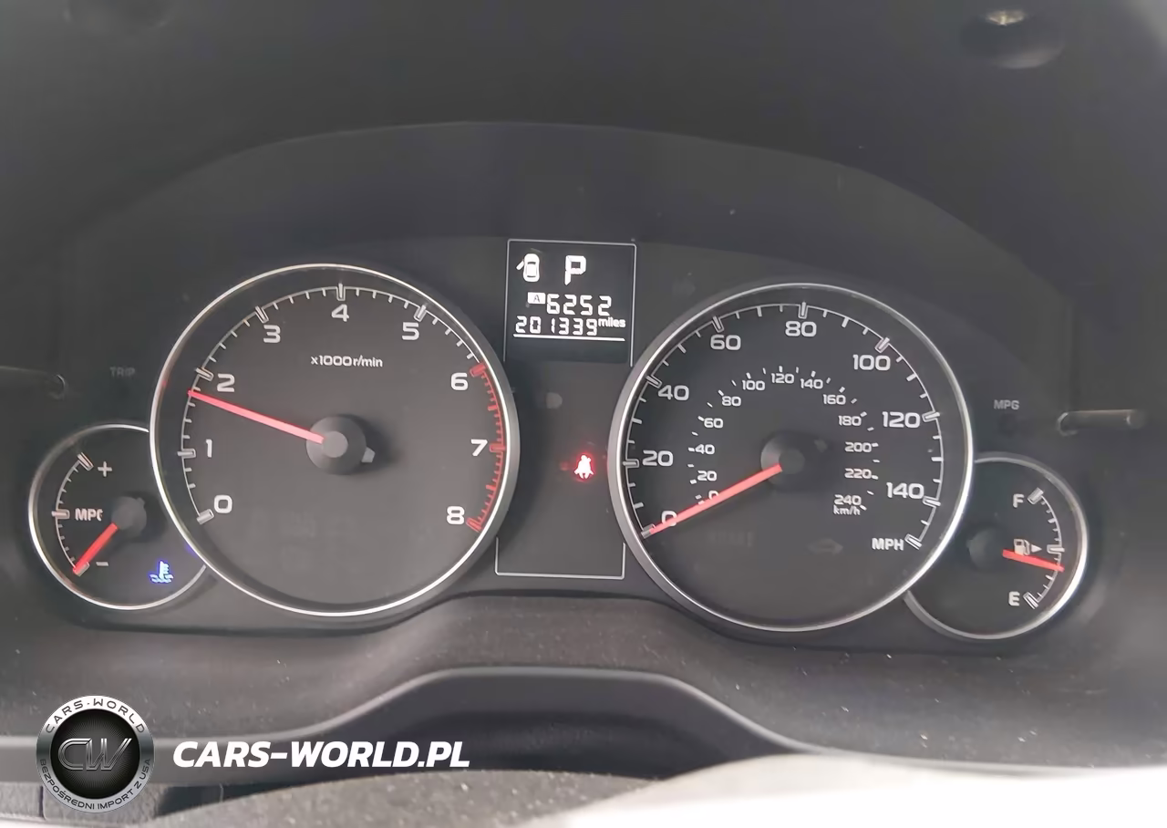 2013 Subaru Outback 2.5I Premium VIN:4S4BRBCC6D3274805 - 7