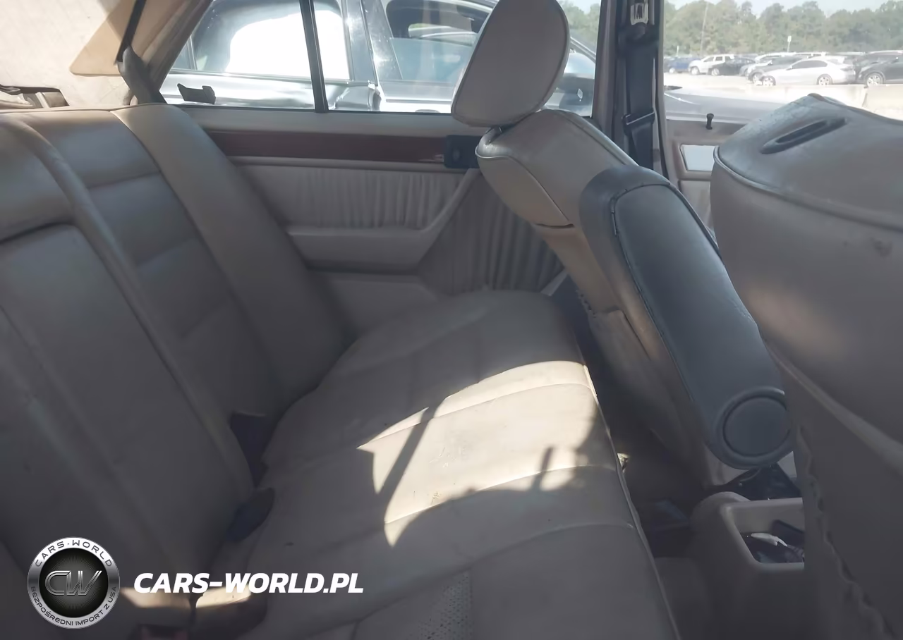 1994 Mercedes-Benz E 320 VIN:WDBEA32E8RC115016 - 8