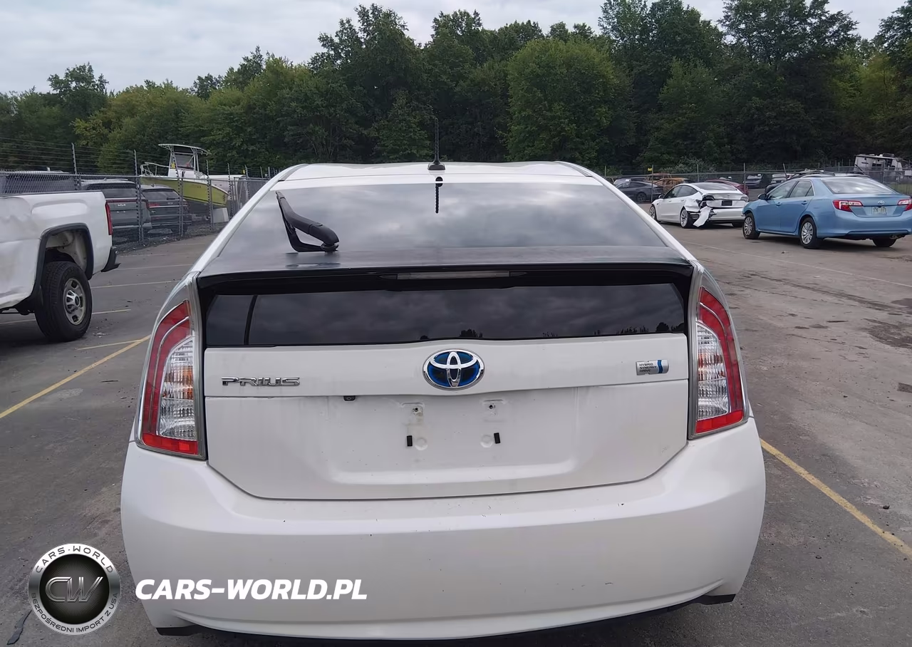 2012 Toyota Prius Three VIN:JTDKN3DU5C5481296 - 16