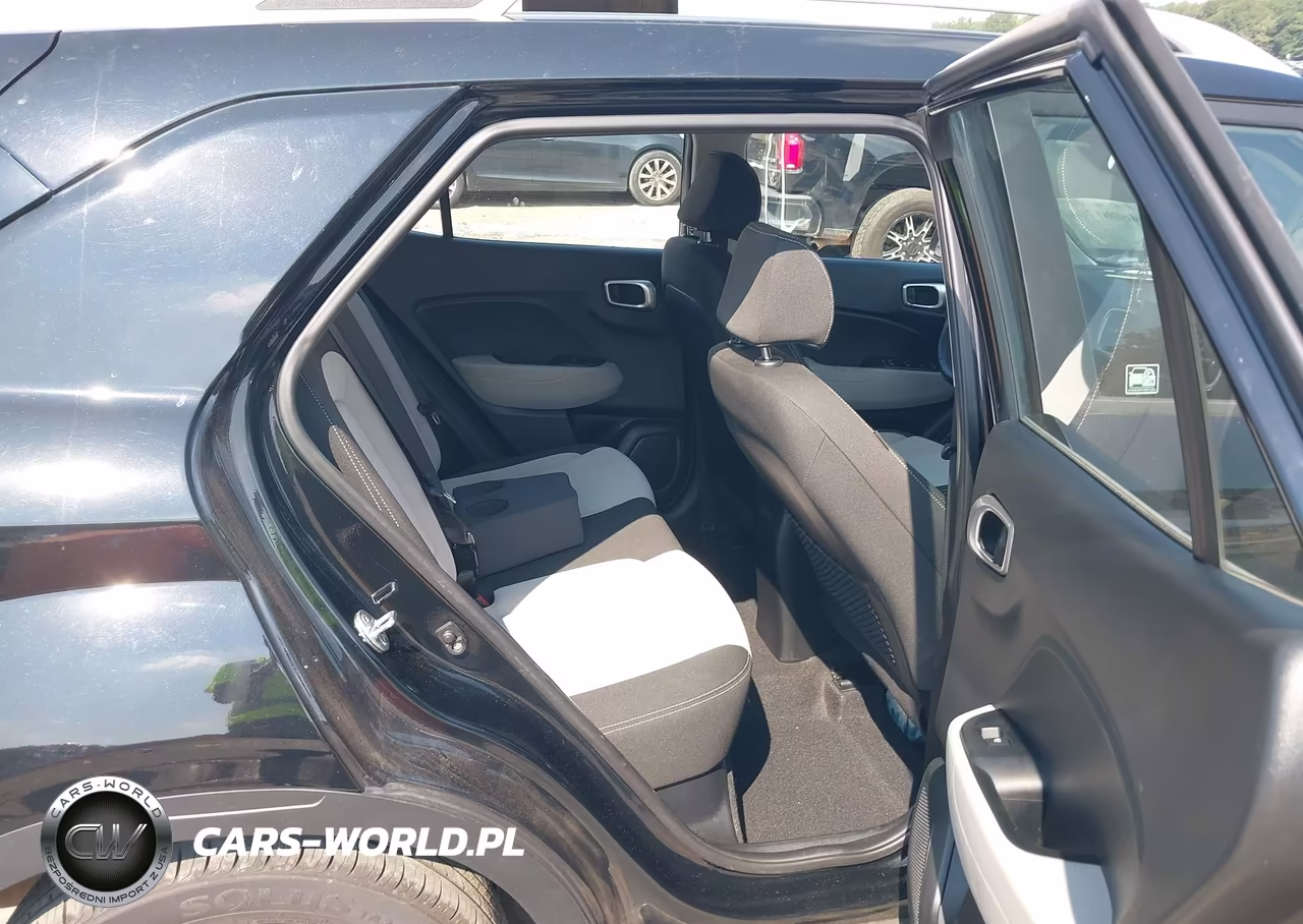 2021 Hyundai Venue Sel VIN:KMHRC8A33MU106040 - 8