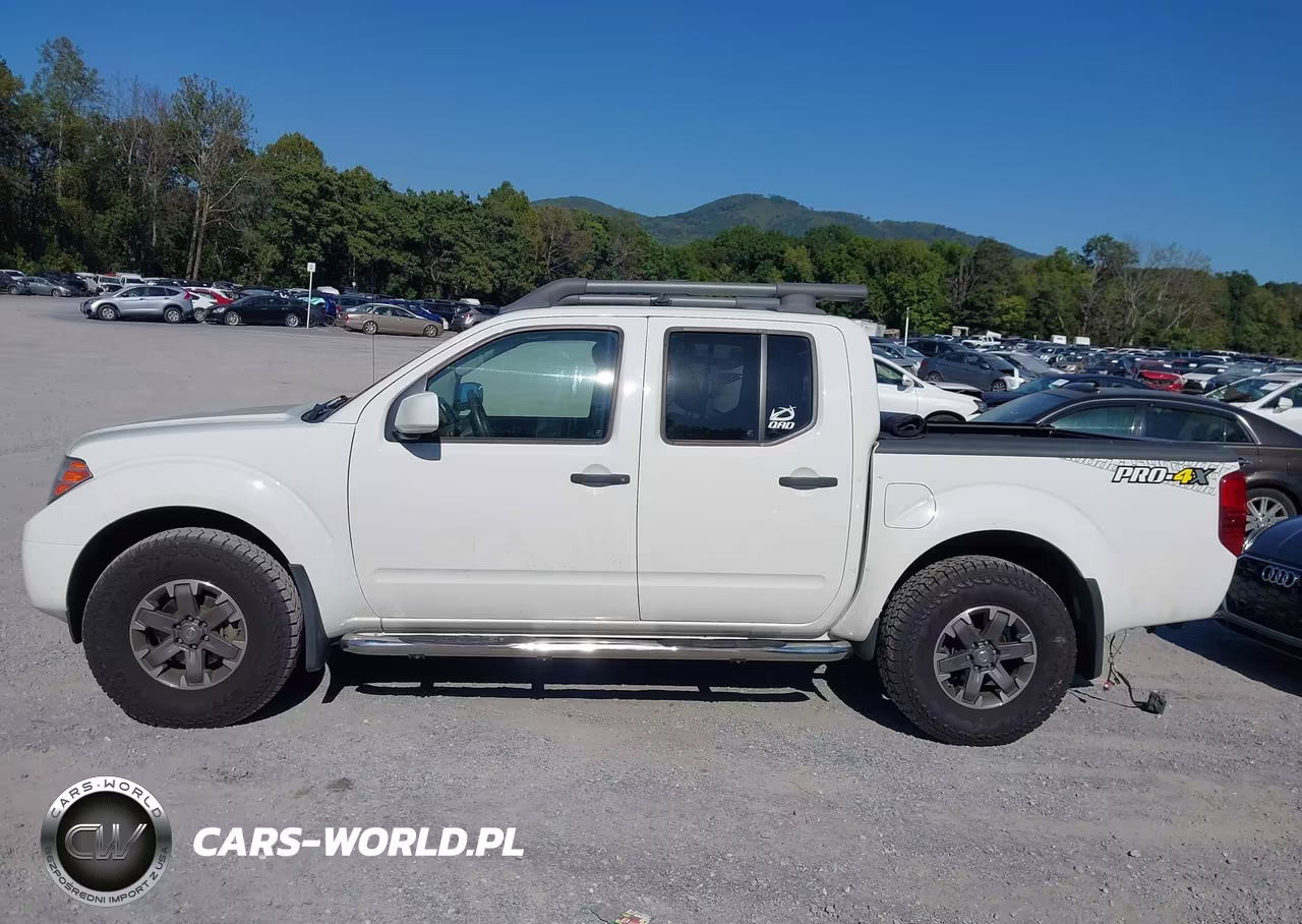 2019 Nissan Frontier Pro-4X VIN:1N6AD0EVXKN778693 - 14
