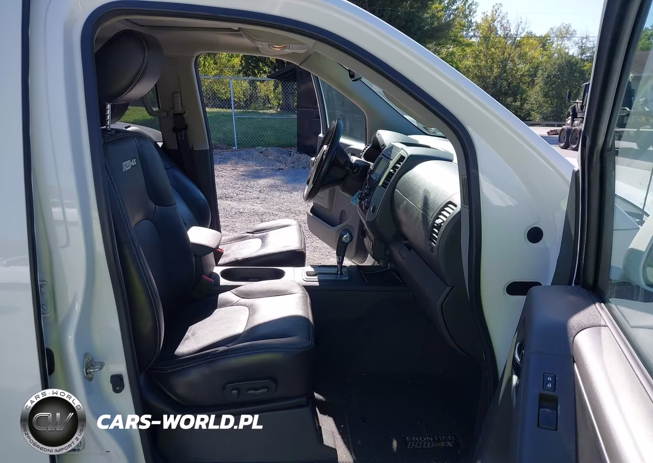 2019 Nissan Frontier Pro-4X VIN:1N6AD0EVXKN778693 - 5