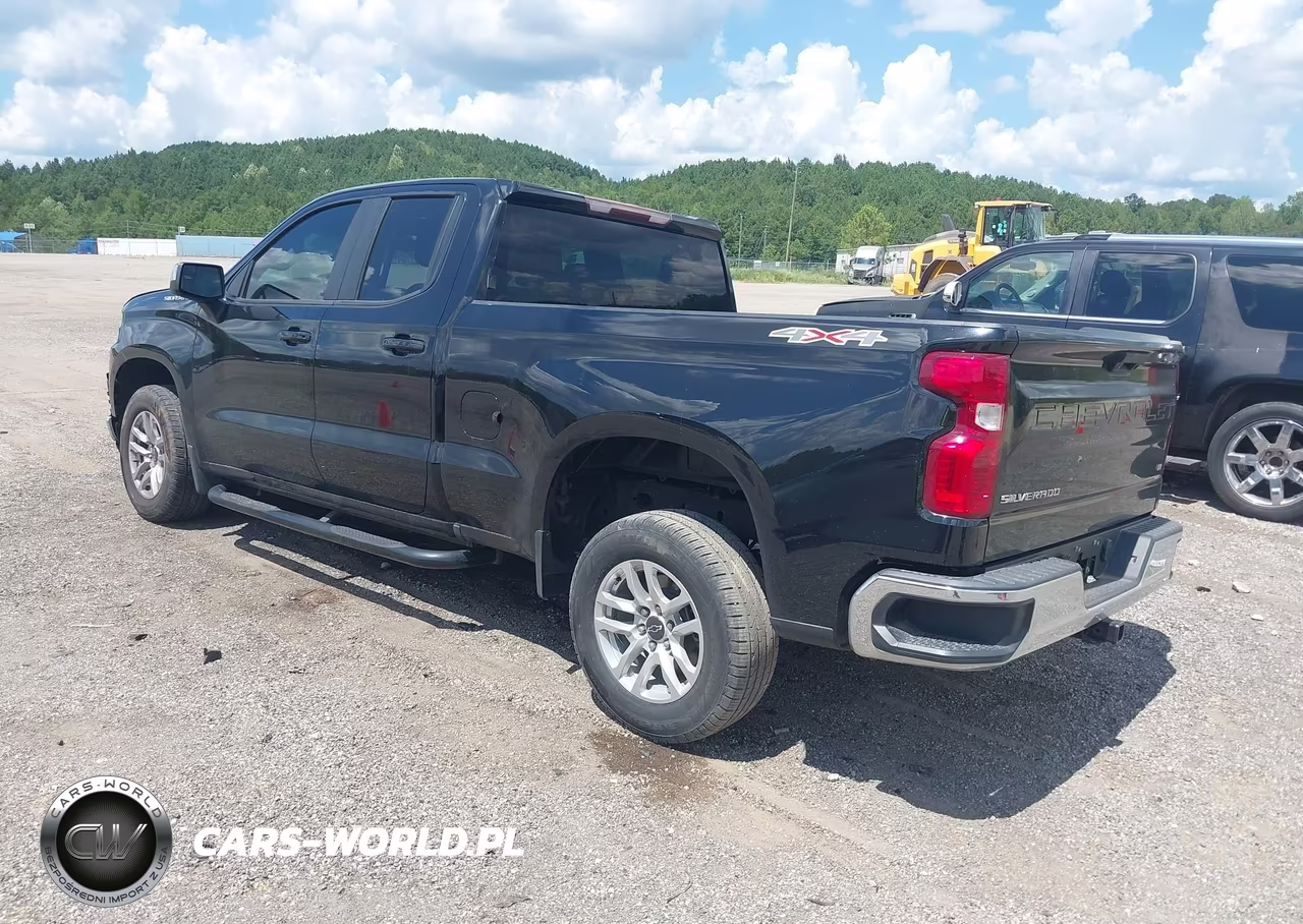 2020 Chevrolet Silverado 1500 4Wd Standard Bed Lt VIN:1GCRYDED5LZ261644 - 3