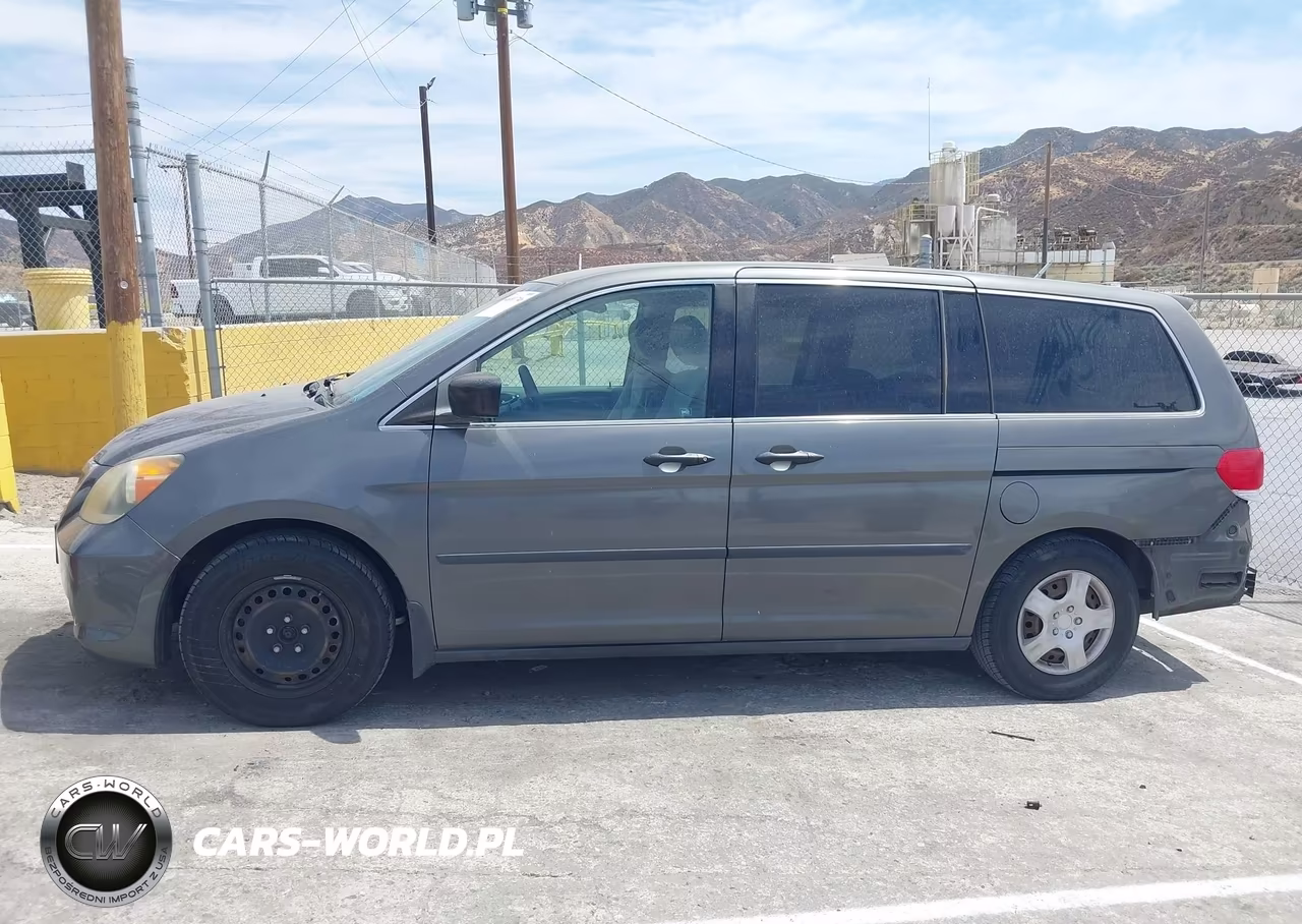 2008 Honda Odyssey Lx VIN:5FNRL38228B073650 - 14