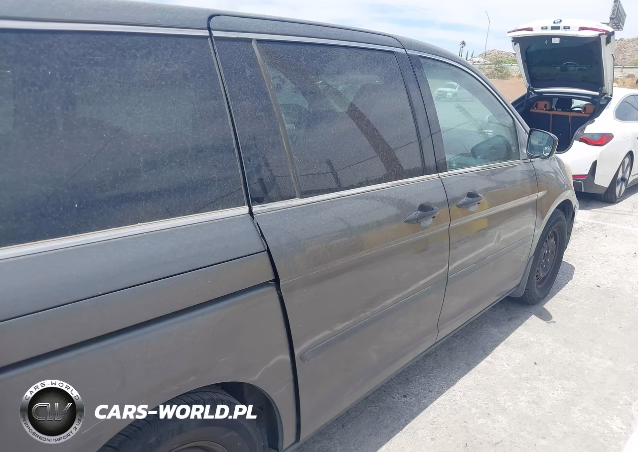 2008 Honda Odyssey Lx VIN:5FNRL38228B073650 - 19