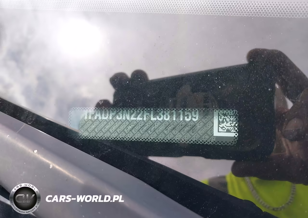 2015 Ford Focus Titanium VIN:1FADP3N22FL381159 - 13
