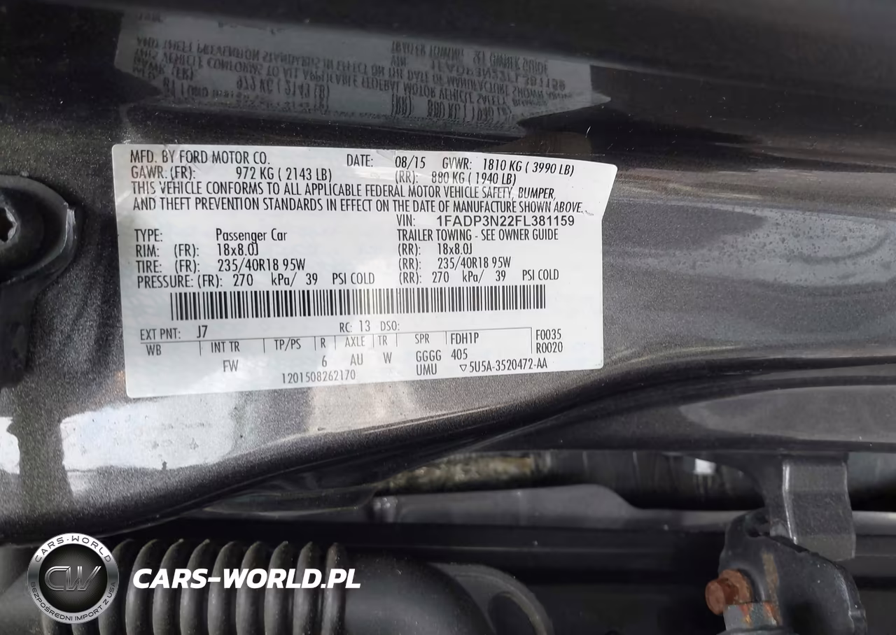 2015 Ford Focus Titanium VIN:1FADP3N22FL381159 - 9