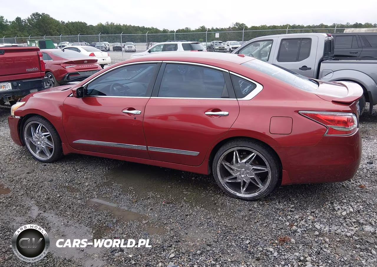 2015 Nissan Altima 2.5 S VIN:1N4AL3AP7FC459094 - 14