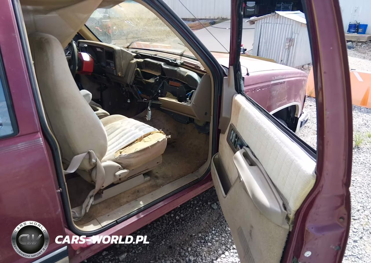 1994 Chevrolet Gmt-400 C1500 VIN:1GCEC19K3RE117658 - 5