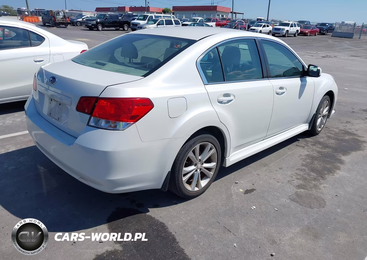 2013 Subaru Legacy 2.5I Premium VIN:4S3BMCC63D3024408 - 4