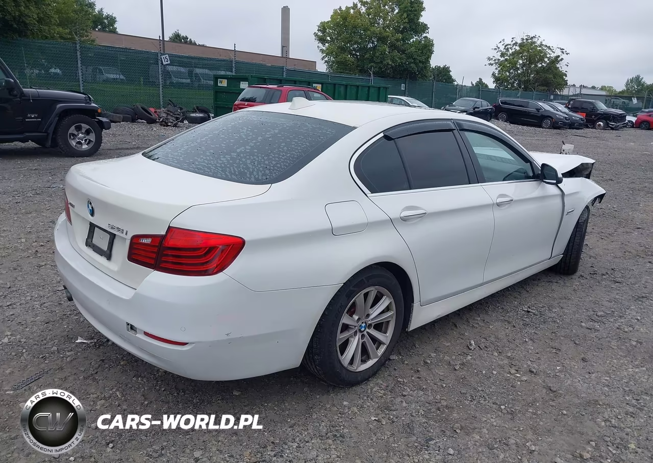 2015 BMW 528I xDrive VIN:WBA5A7C50FD628674 - 4