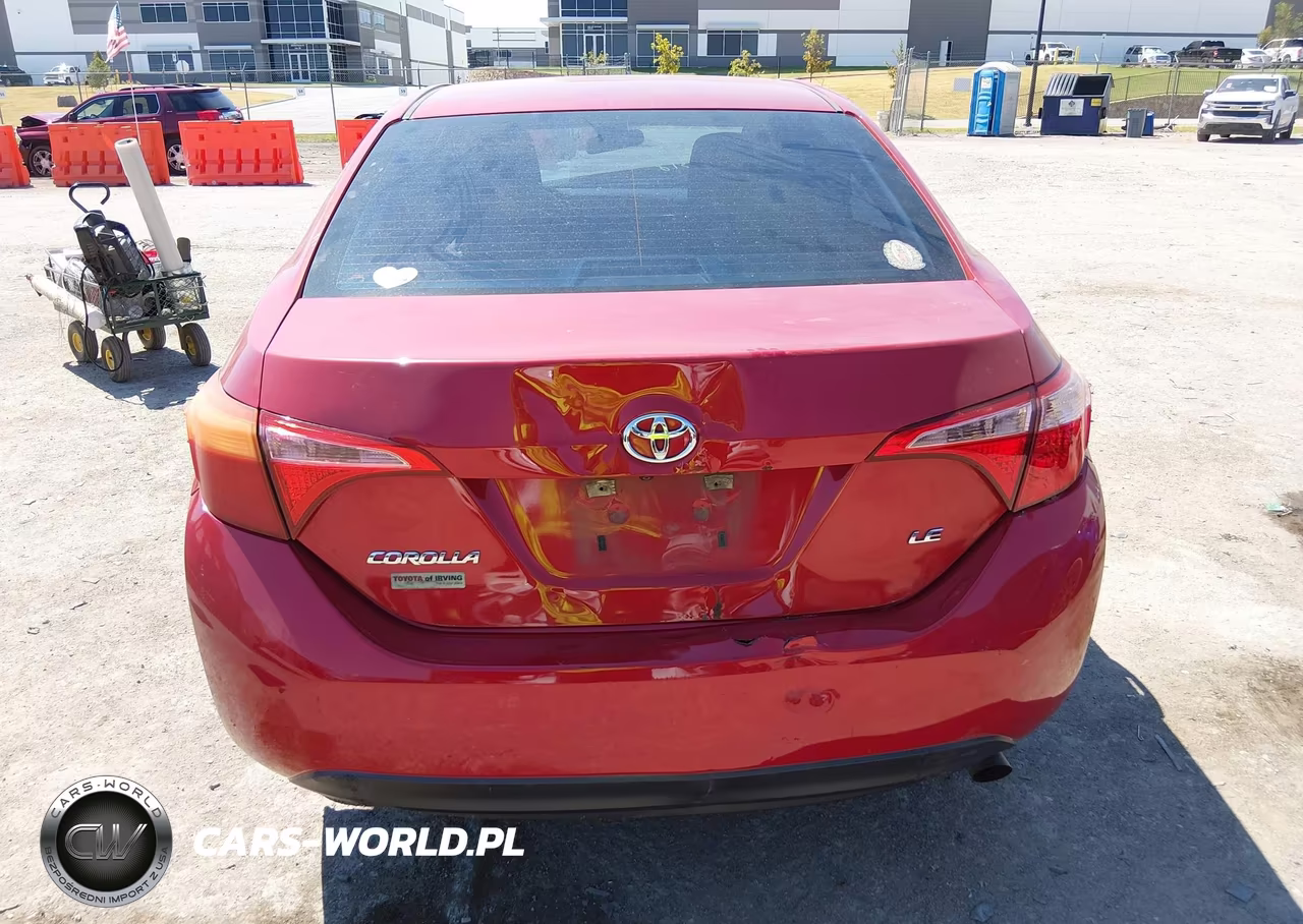 2018 Toyota Corolla Le VIN:5YFBURHE1JP834531 - 16