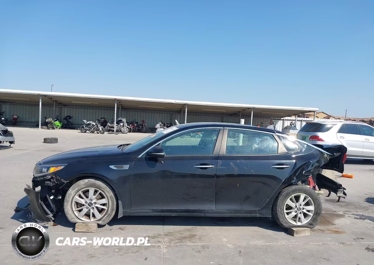 2017 Kia Optima Lx VIN:KNAGT4L33H5164728 - 14