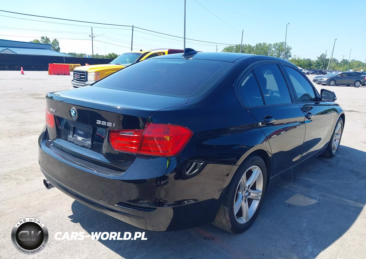 2013 BMW 328I xDrive VIN:WBA3B3C58DF541667 - 4