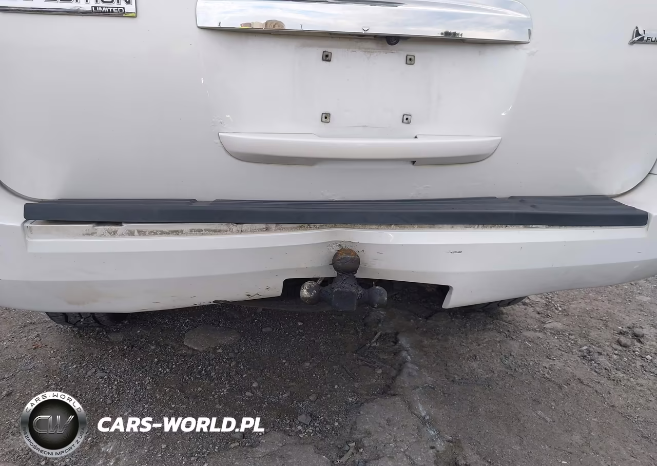 2010 Ford Expedition Limited VIN:1FMJU2A51AEA54390 - 6