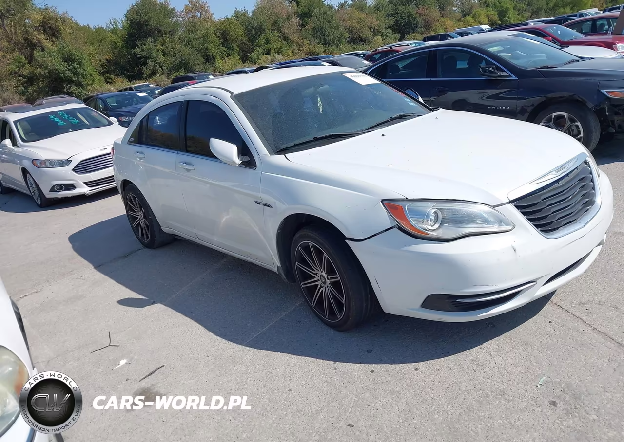 2013 Chrysler 200 Lx – zdjęcie 1 z 10