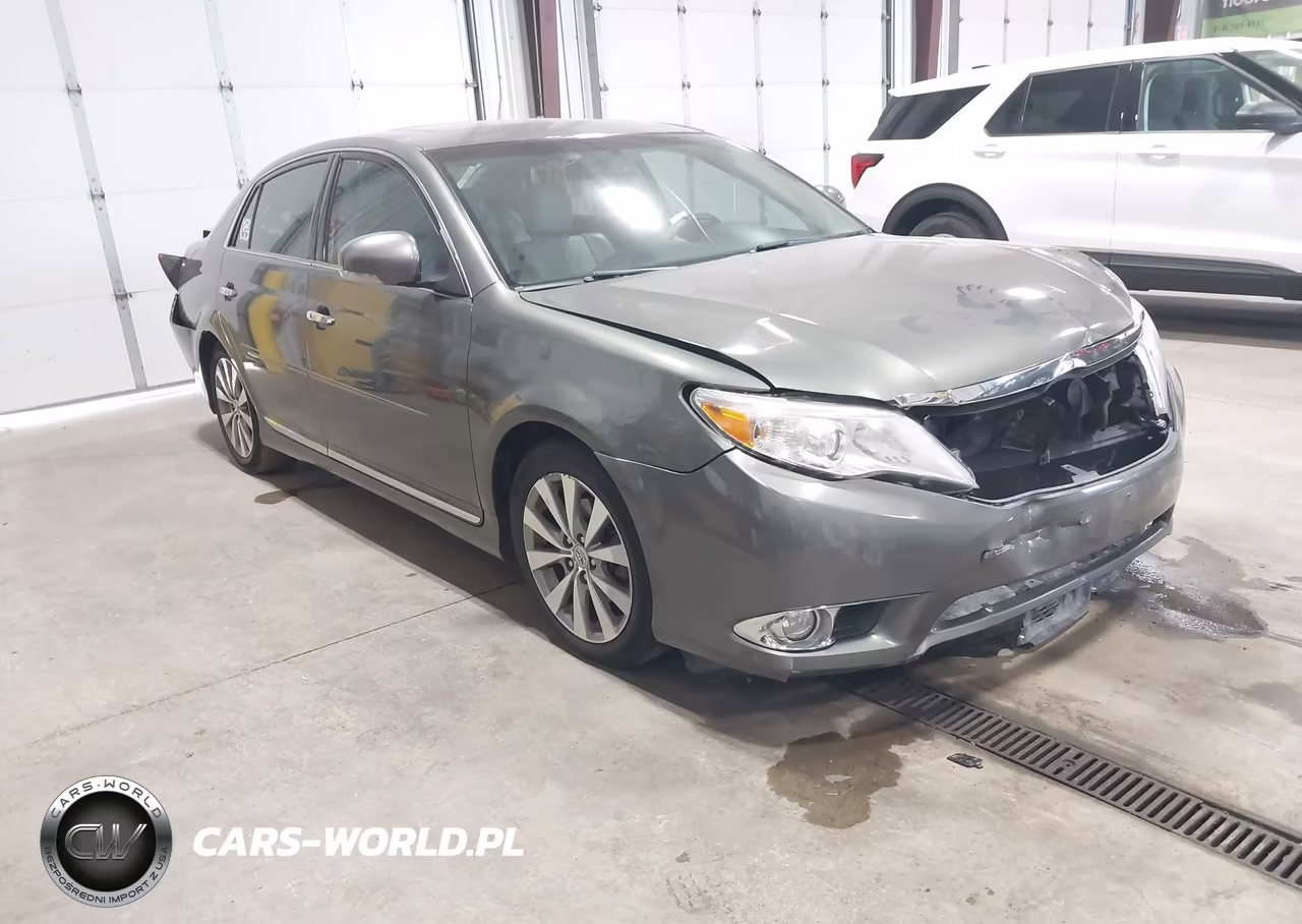 2012 Toyota Avalon Limited