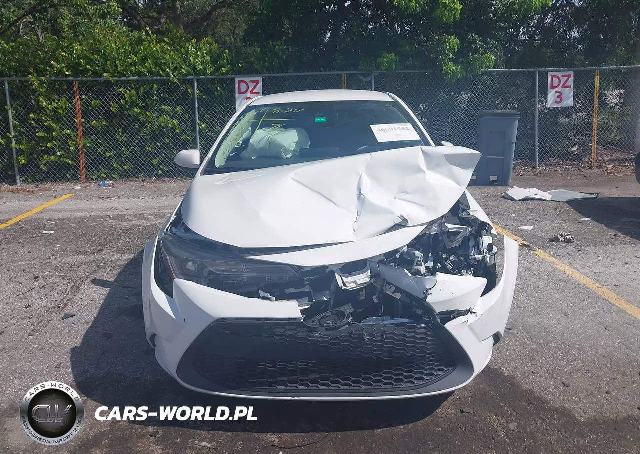 2022 Toyota Corolla Le VIN:5YFEPMAE9NP388152 - 13