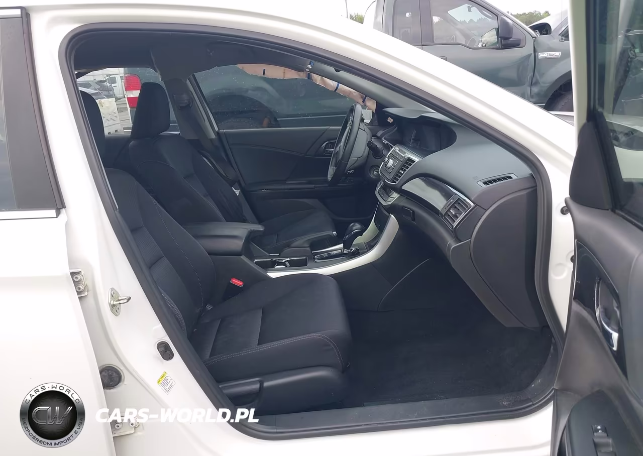 2014 Honda Accord Sport VIN:1HGCR2F58EA229157 - 5