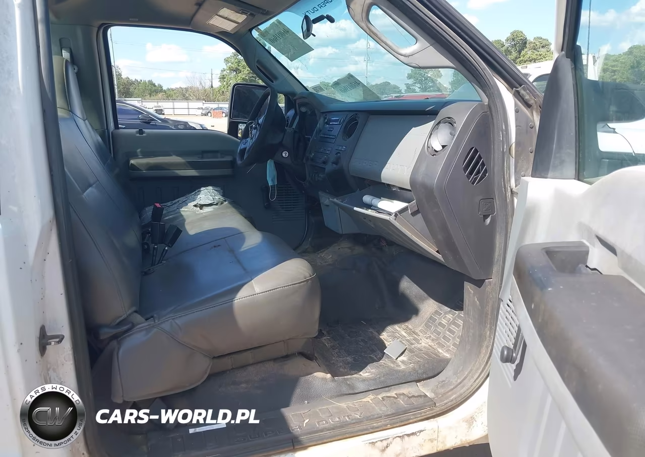 2011 Ford F-350 Chassis Xl VIN:1FDRF3G61BEA91587 - 7