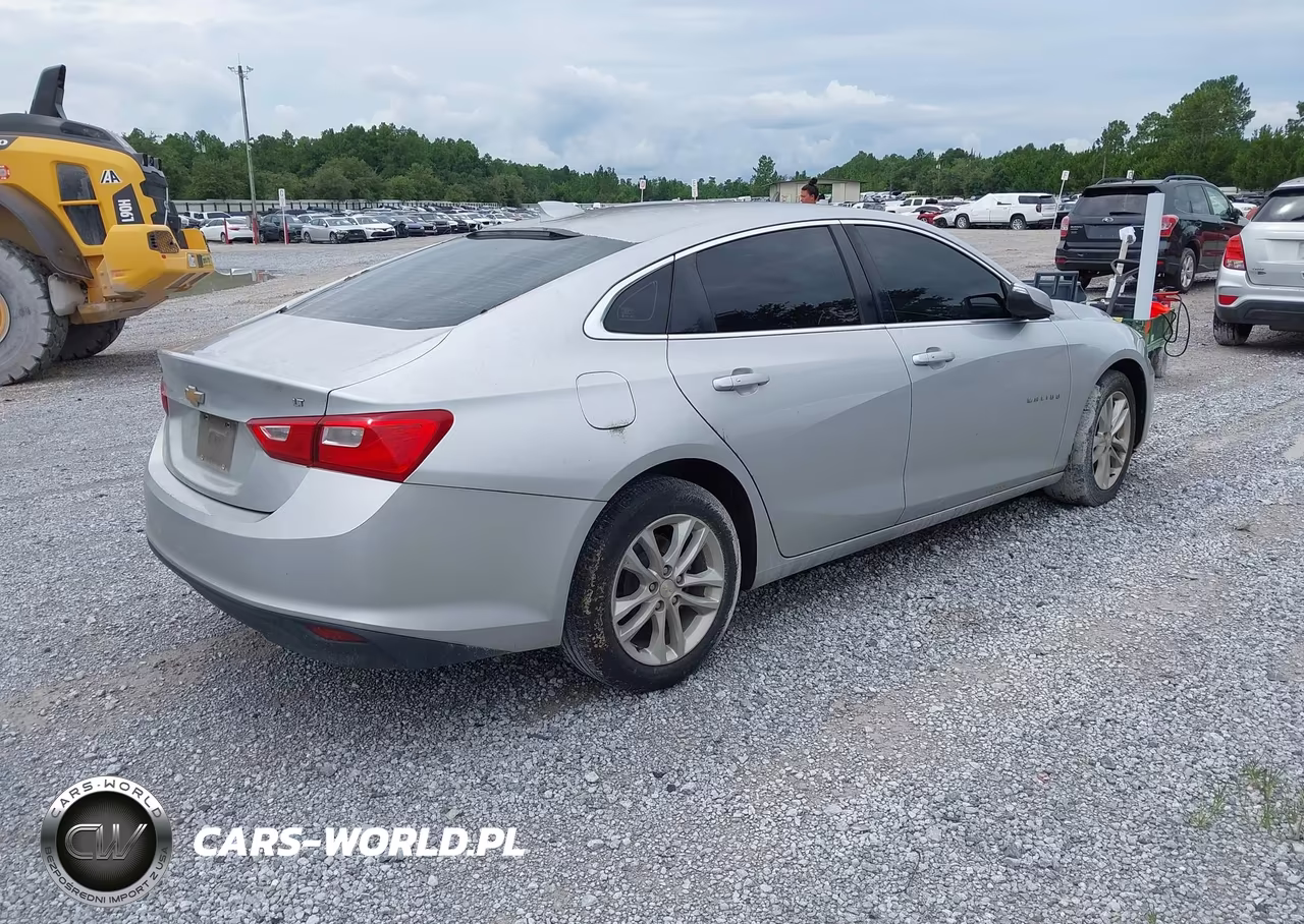 2018 Chevrolet Malibu Lt VIN:1G1ZD5ST0JF134661 - 4
