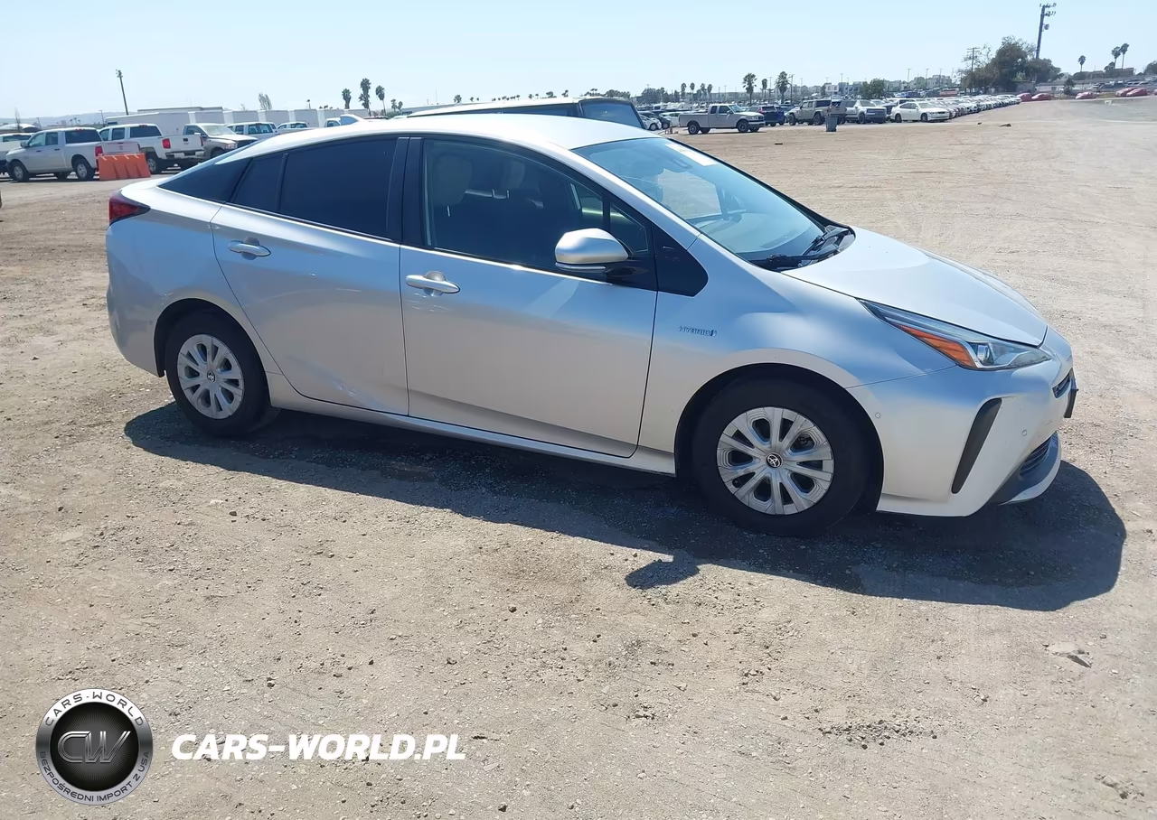 2019 Toyota Prius Le – zdjęcie 1 z 16