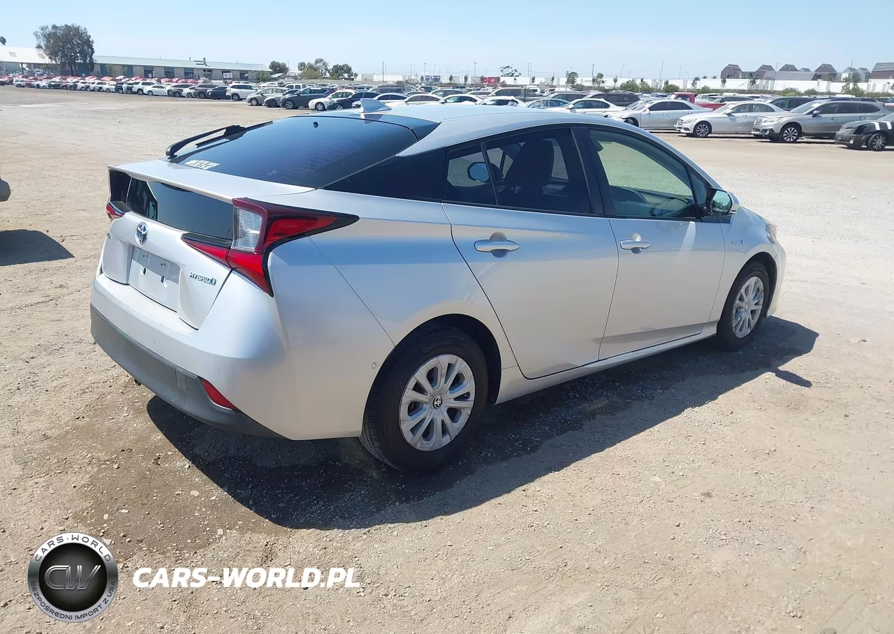 2019 Toyota Prius Le VIN:JTDKARFUXK3094023 - 4