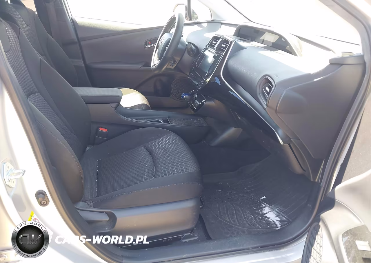 2019 Toyota Prius Le VIN:JTDKARFUXK3094023 - 5