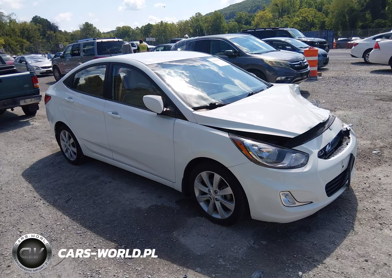 2012 Hyundai Accent Gls