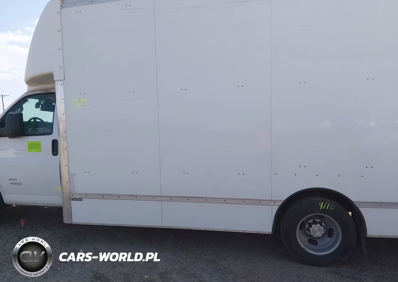 2021 Chevrolet Express Cutaway 4500 Van VIN:1HA6GVC78MN011716 - 14